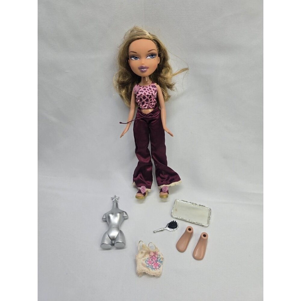 Bratz Nighty Nite 1st Edition 2004 Yasmin With Accessories